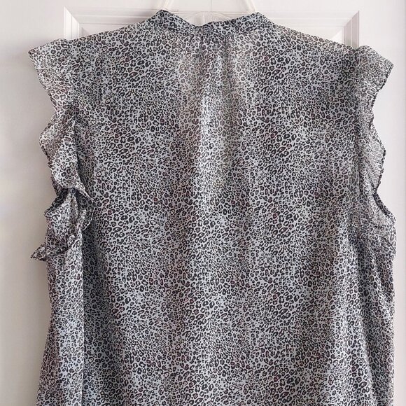 Steve Madden Ruffle Sleeve Animal Print Blouse Women's Size L - Picture 8 of 14